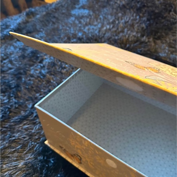 Sheffield Homes Decorative Storage Box with Butterfly Design. NEW! - Picture 4 of 9